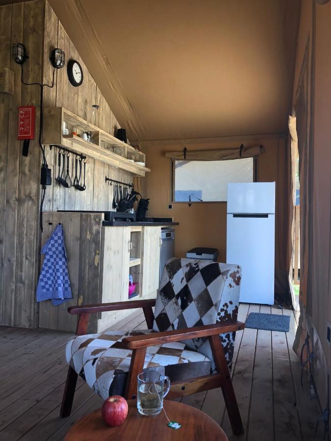 De Hazelaarshof Luxe Glampingtent Bij Natuurgebied De Millingerwaard Kekerdom Zewnętrze zdjęcie